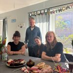 Nina Petri zu Besuch im Wohnhaus für Kinder und Jugendliche in Altona Nina Petri zu Besuch im Wohnhaus für Kinder und Jugendliche in Altona