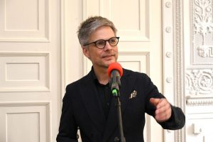 Kai Gosslar begrüßte die Gäste und den Verwaltungsrat der Stiftung sowie die Kolleginnen aus der Leitung